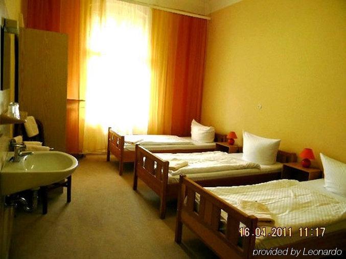Hotel Pension Dahlem Berlin Rum bild