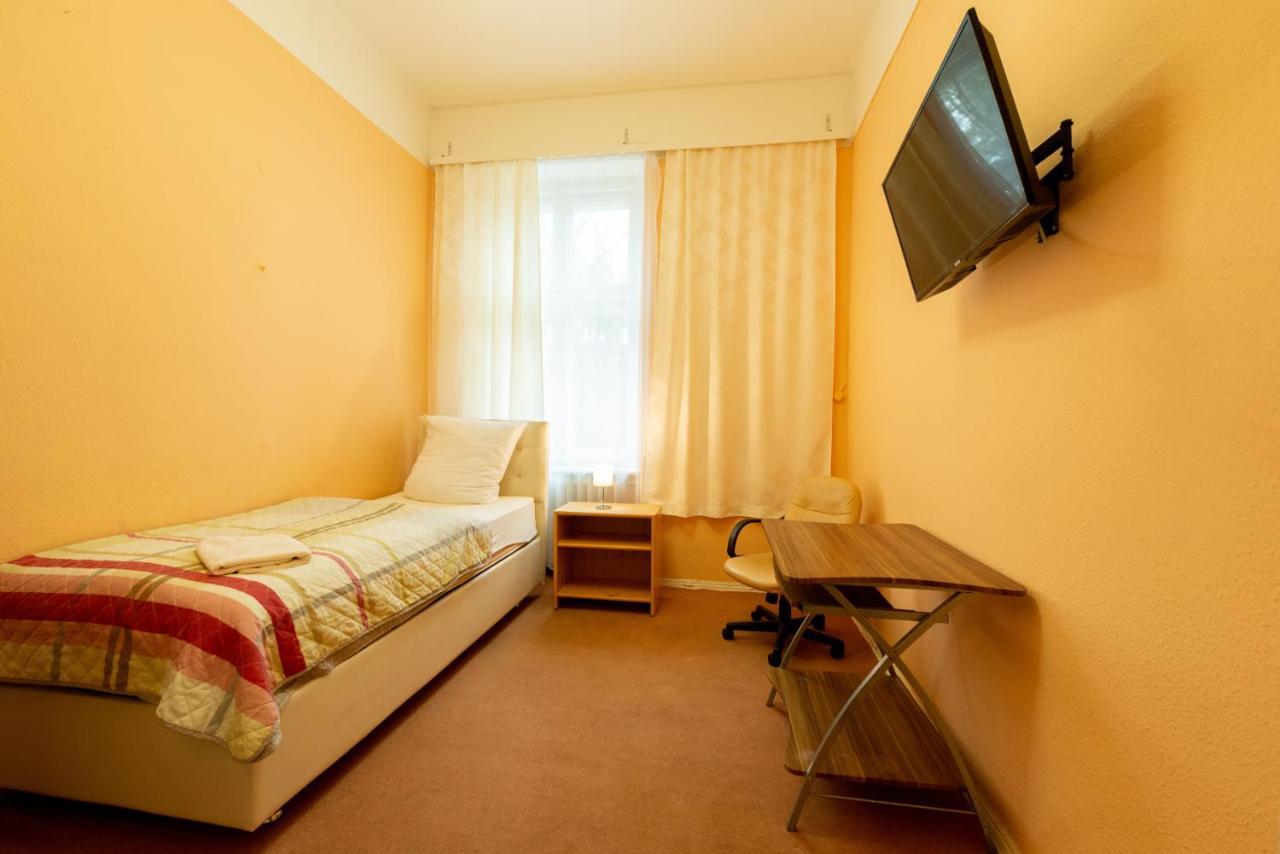 Hotel Pension Dahlem Berlin Exteriör bild